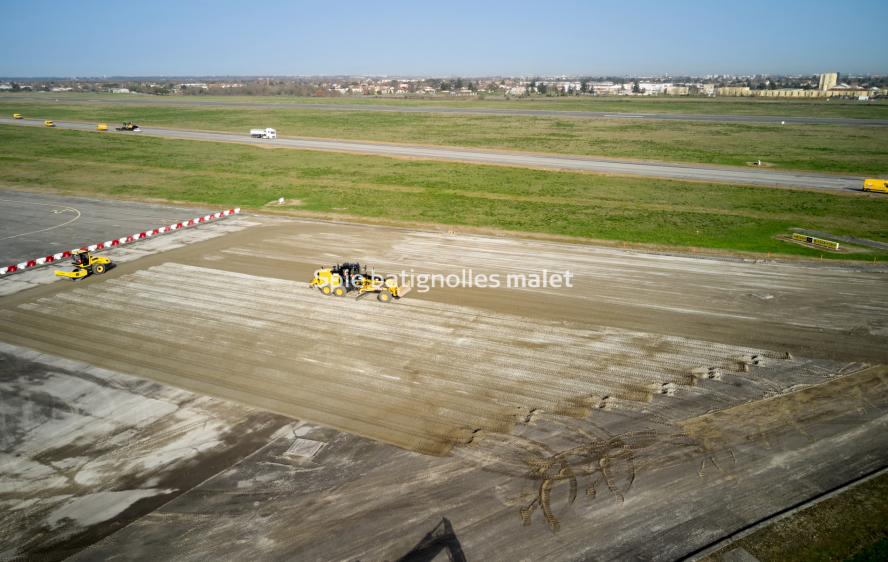 Photo SPIE BATIGNOLLES / MALET - Piste et tarmac