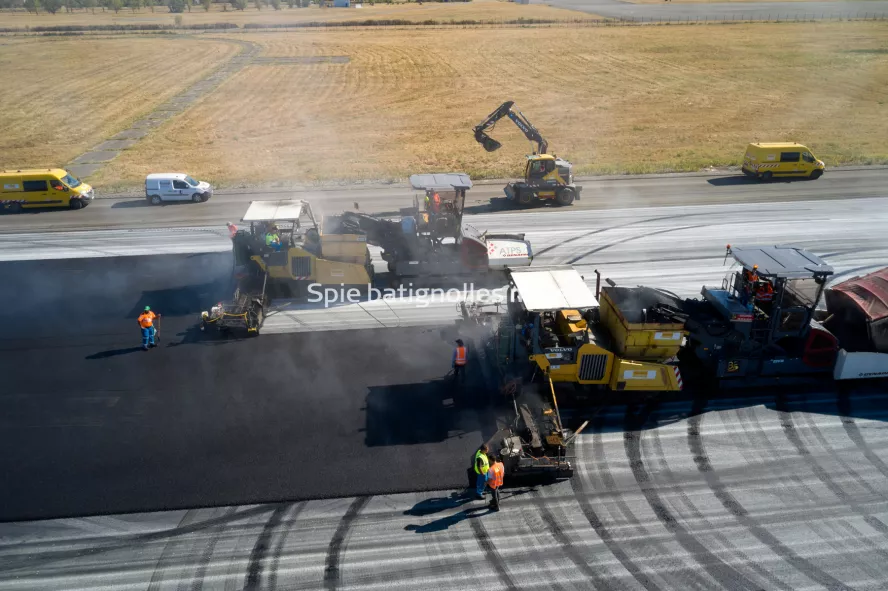 Photo SPIE BATIGNOLLES / MALET - Piste et tarmac