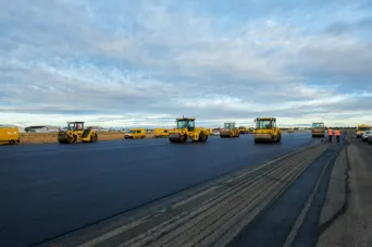 Photo SPIE BATIGNOLLES / MALET - Piste et tarmac
