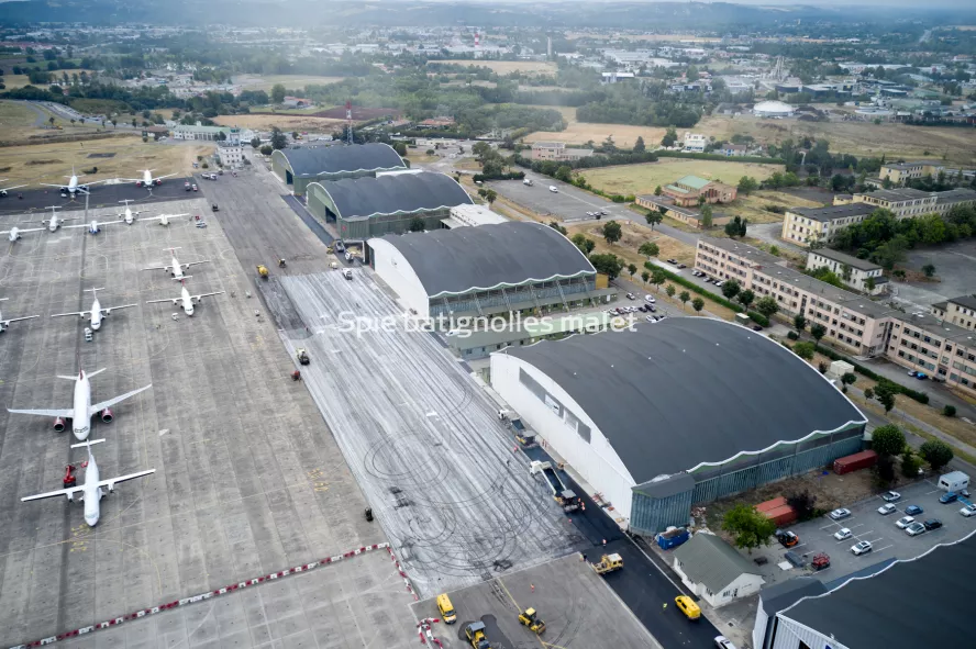 Photo SPIE BATIGNOLLES / MALET - Piste et tarmac