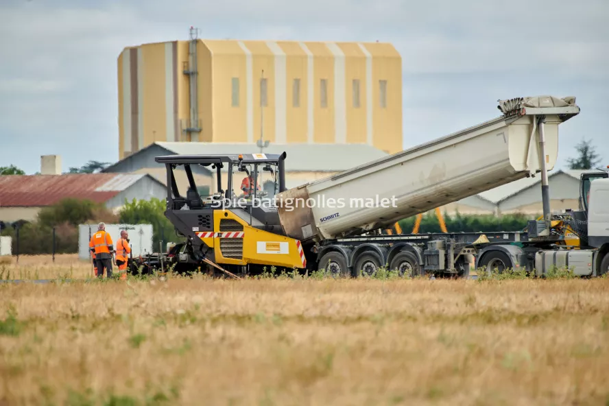 Photo SPIE BATIGNOLLES / MALET - Piste et tarmac