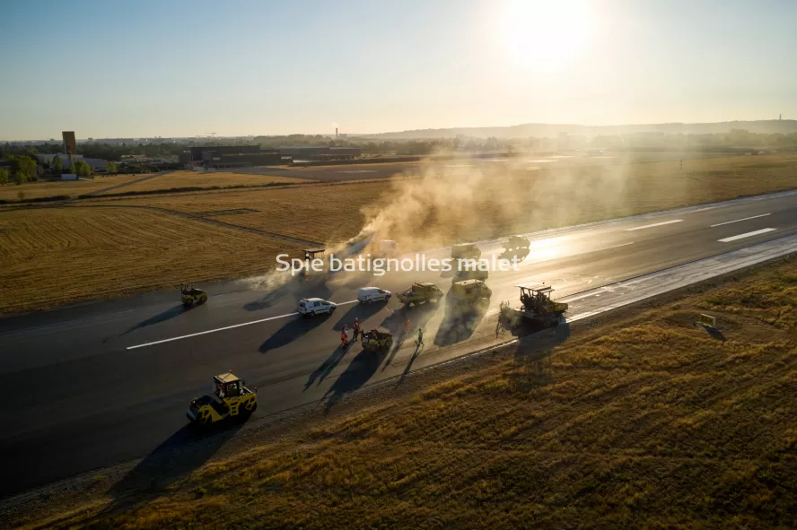 Photo SPIE BATIGNOLLES / MALET - Piste et tarmac