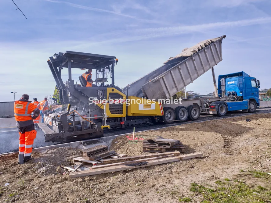 Photo SPIE BATIGNOLLES / MALET - Bitume échangeur IN JACCA