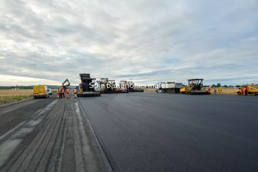 Photo SPIE BATIGNOLLES / MALET - Piste et tarmac