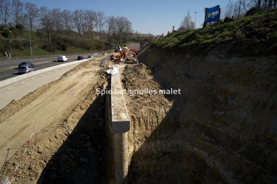 Photo SPIE BATIGNOLLES / MALET - Extention Rocade Pont des demoiselles INSA