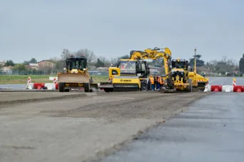 Photo SPIE BATIGNOLLES / MALET - Piste et tarmac
