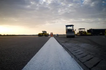 Photo SPIE BATIGNOLLES / MALET - Piste et tarmac