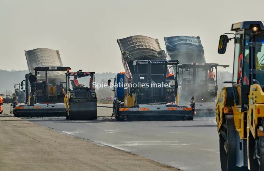 Photo SPIE BATIGNOLLES / MALET - Piste et tarmac