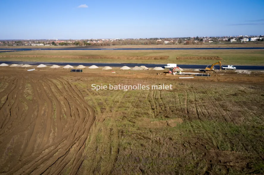 Photo SPIE BATIGNOLLES / MALET - FRANCAZAL