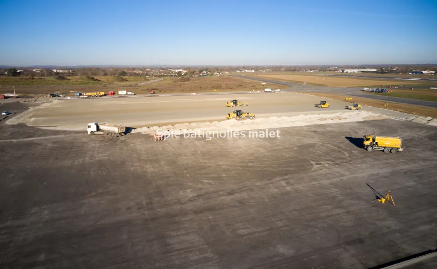 Photo SPIE BATIGNOLLES / MALET - FRANCAZAL