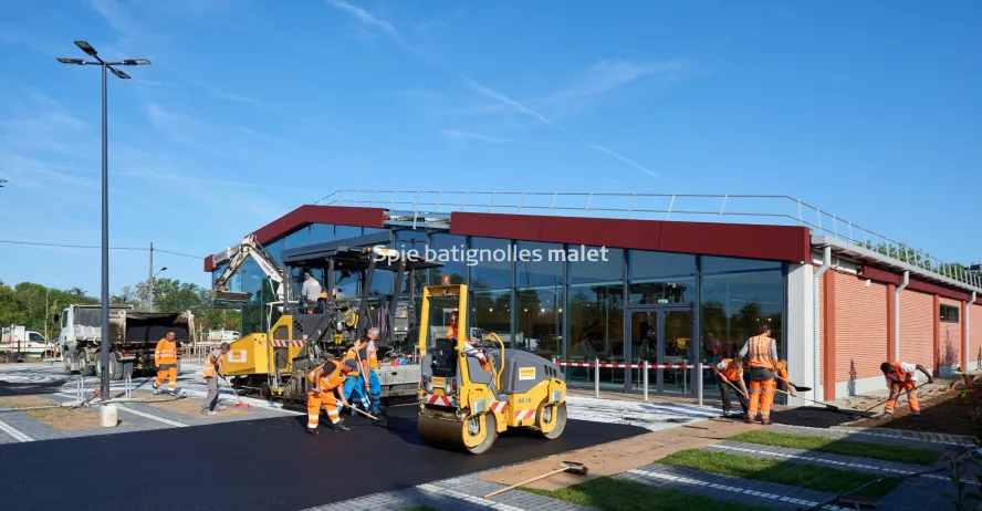 Photo SPIE BATIGNOLLES / MALET - Enrobes et finition Lidl