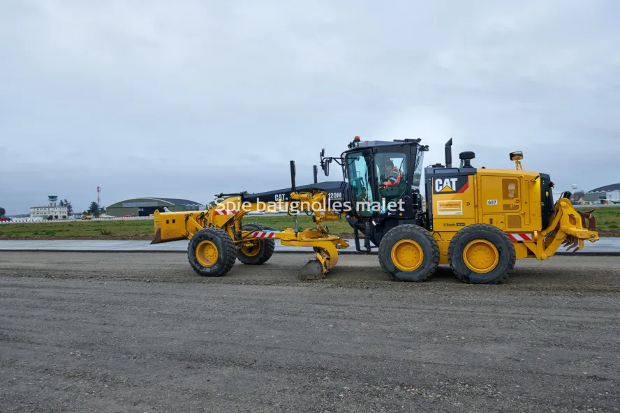 Photo SPIE BATIGNOLLES / MALET - Piste et tarmac