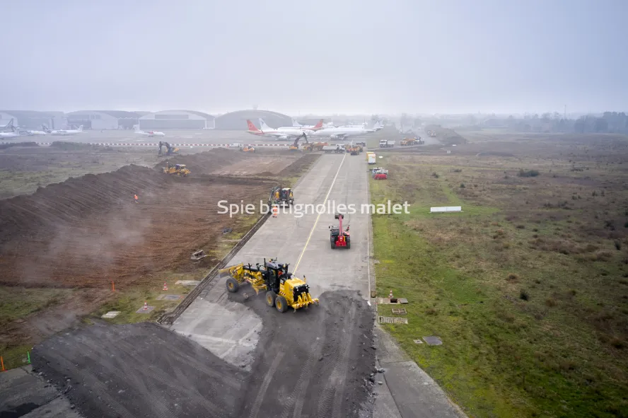 Photo SPIE BATIGNOLLES / MALET - FRANCAZAL