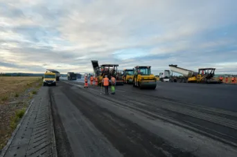 Photo SPIE BATIGNOLLES / MALET - Piste et tarmac