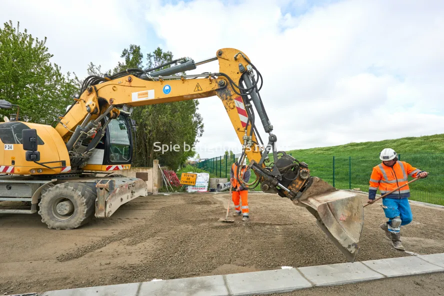 Photo SPIE BATIGNOLLES / MALET - Travaux pres LINEO5