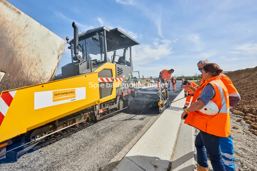 Photo SPIE BATIGNOLLES / MALET - Bitume échangeur IN JACCA