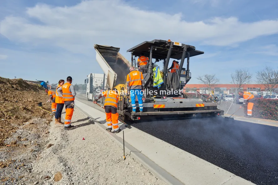 Photo SPIE BATIGNOLLES / MALET - Bitume échangeur IN JACCA