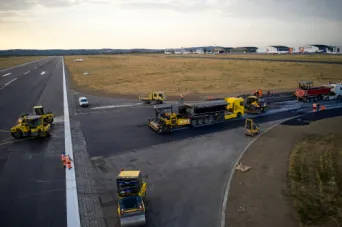 Photo SPIE BATIGNOLLES / MALET - Piste et tarmac