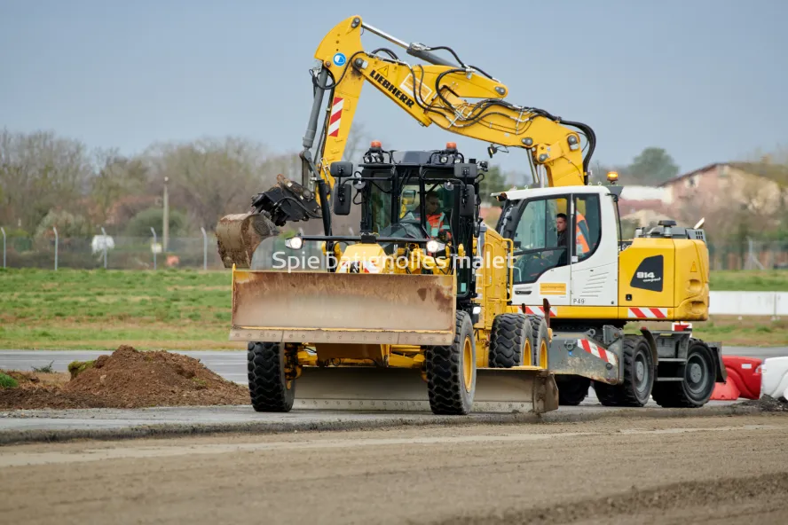Photo SPIE BATIGNOLLES / MALET - Piste et tarmac