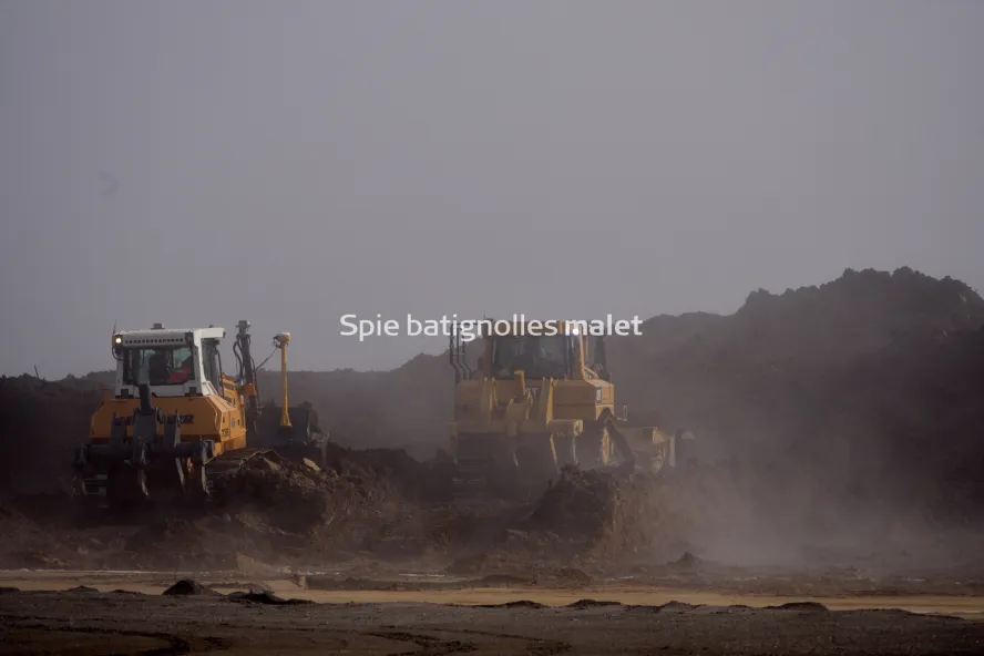 Photo SPIE BATIGNOLLES / MALET - FRANCAZAL