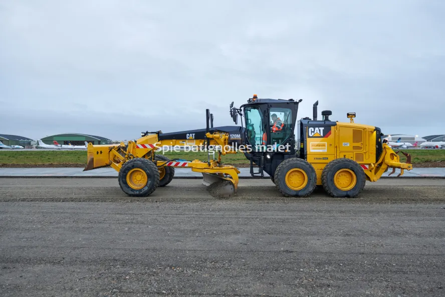 Photo SPIE BATIGNOLLES / MALET - Piste et tarmac