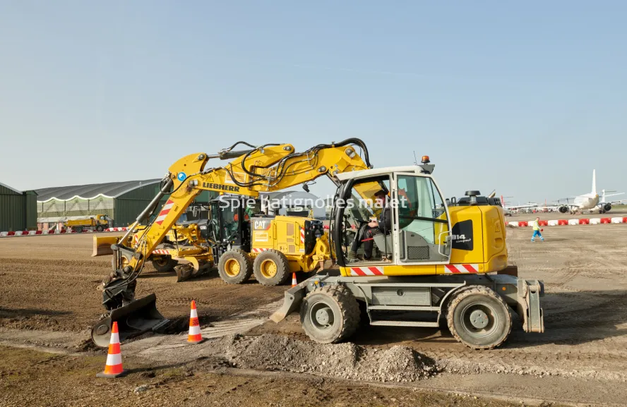 Photo SPIE BATIGNOLLES / MALET - Piste et tarmac