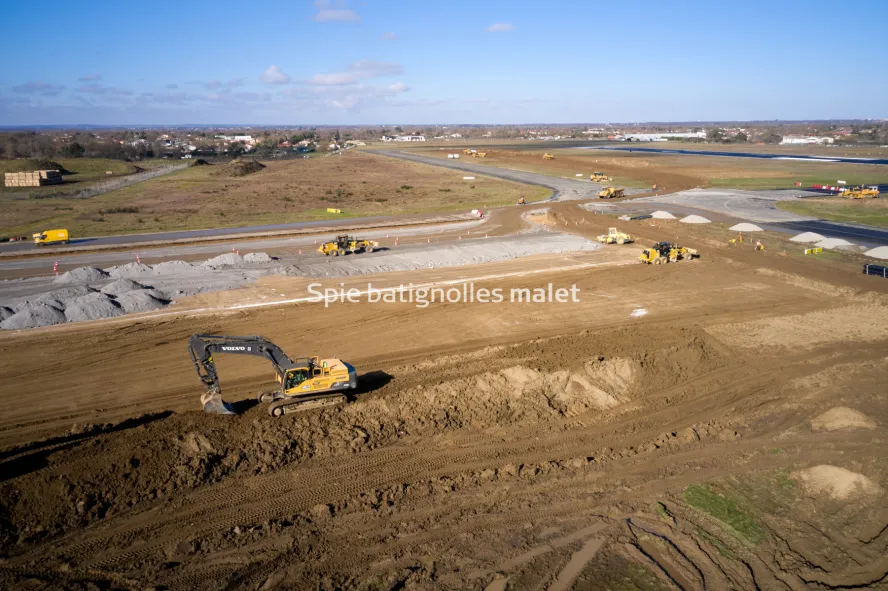 Photo SPIE BATIGNOLLES / MALET - FRANCAZAL