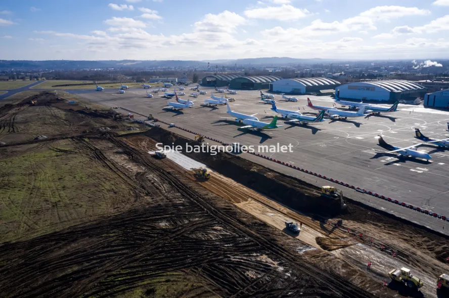 Photo SPIE BATIGNOLLES / MALET - FRANCAZAL