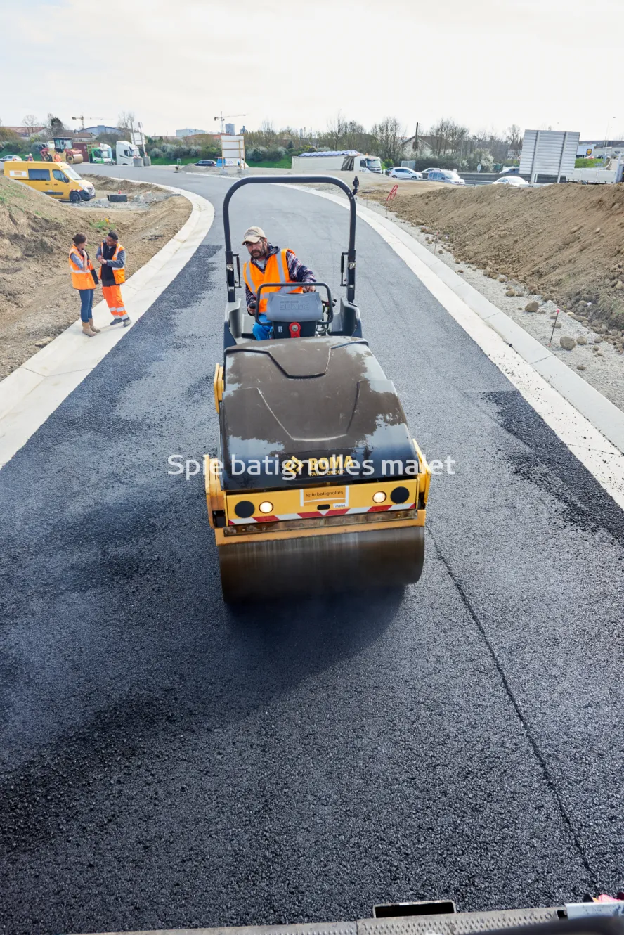 Photo SPIE BATIGNOLLES / MALET - Bitume échangeur IN JACCA