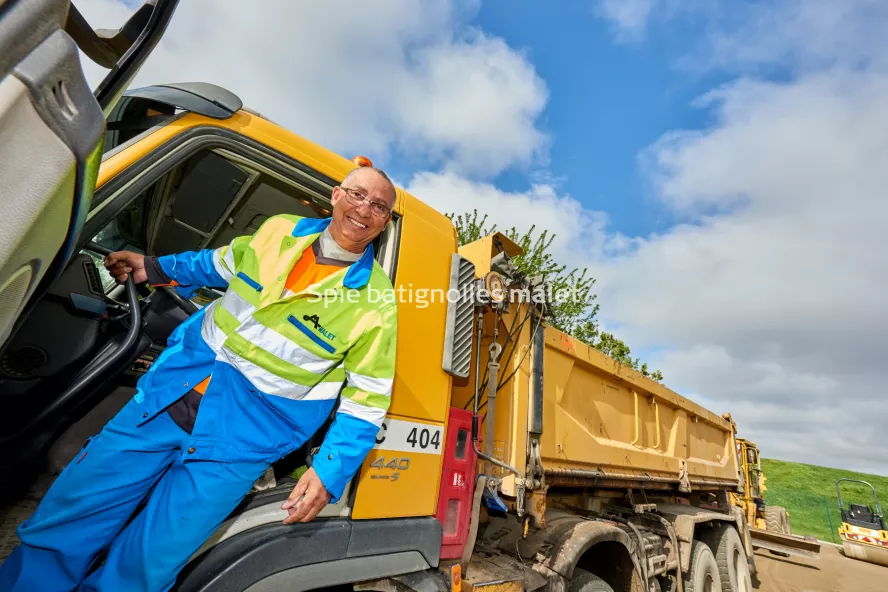 Photo SPIE BATIGNOLLES / MALET - Travaux pres LINEO5