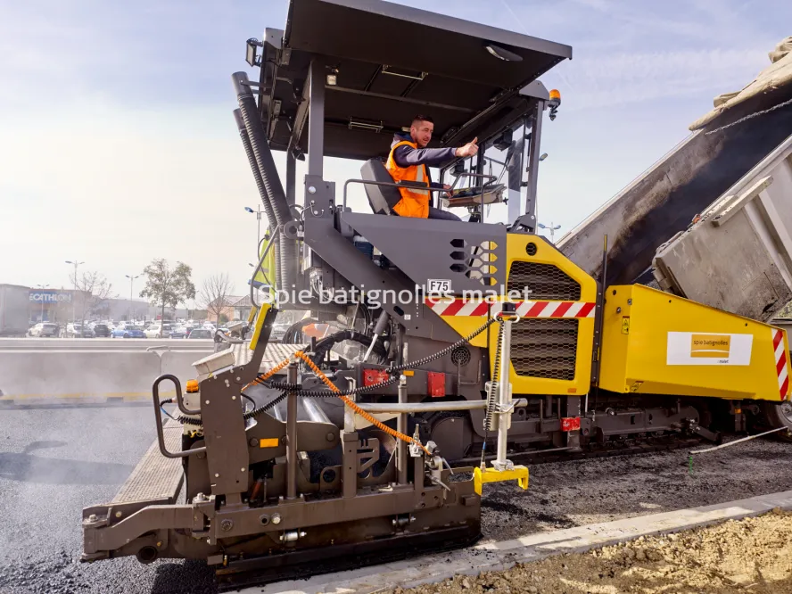 Photo SPIE BATIGNOLLES / MALET - Bitume échangeur IN JACCA