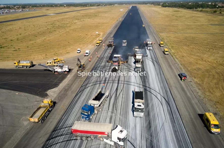 Photo SPIE BATIGNOLLES / MALET - Piste et tarmac