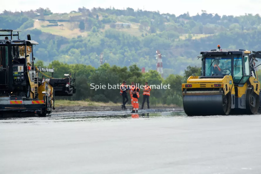 Photo SPIE BATIGNOLLES / MALET - Piste et tarmac