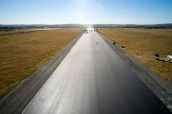 Photo SPIE BATIGNOLLES / MALET - Piste et tarmac