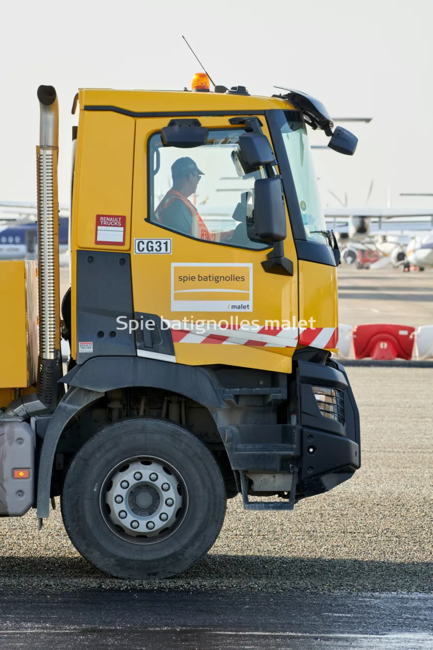 Photo SPIE BATIGNOLLES / MALET - Piste et tarmac