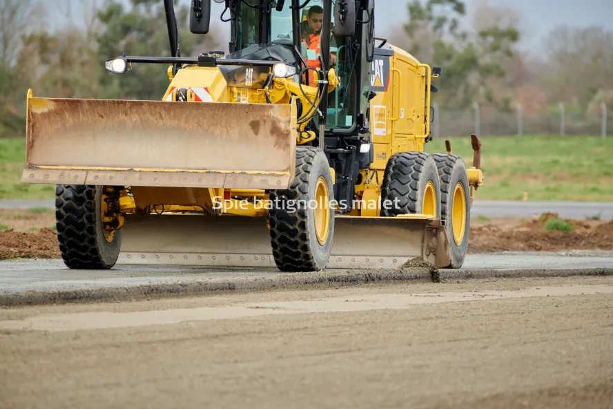 Photo SPIE BATIGNOLLES / MALET - Piste et tarmac