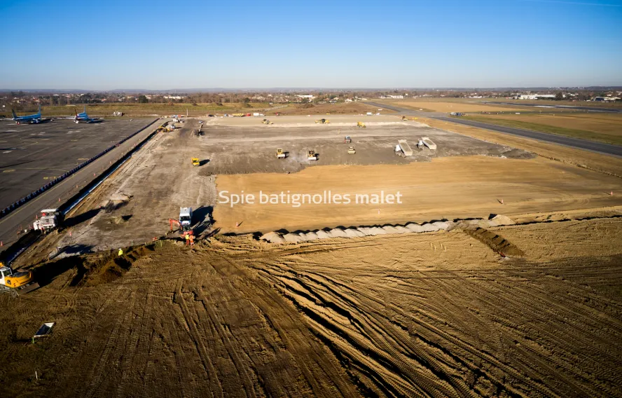 Photo SPIE BATIGNOLLES / MALET - FRANCAZAL