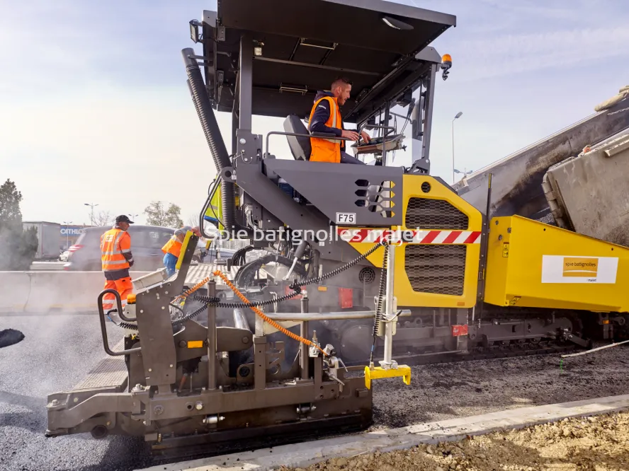 Photo SPIE BATIGNOLLES / MALET - Bitume échangeur IN JACCA